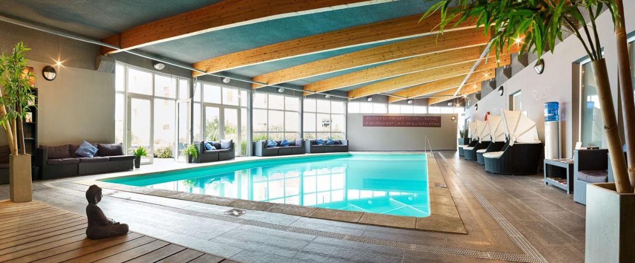 Radisson Blu Balmoral Hotel Спа Екстериор снимка
